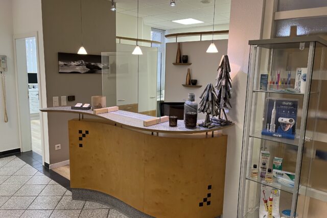 Bodensee Ost: grundsolide 3-4 Stuhl Praxis mit erheblichem Potenzial